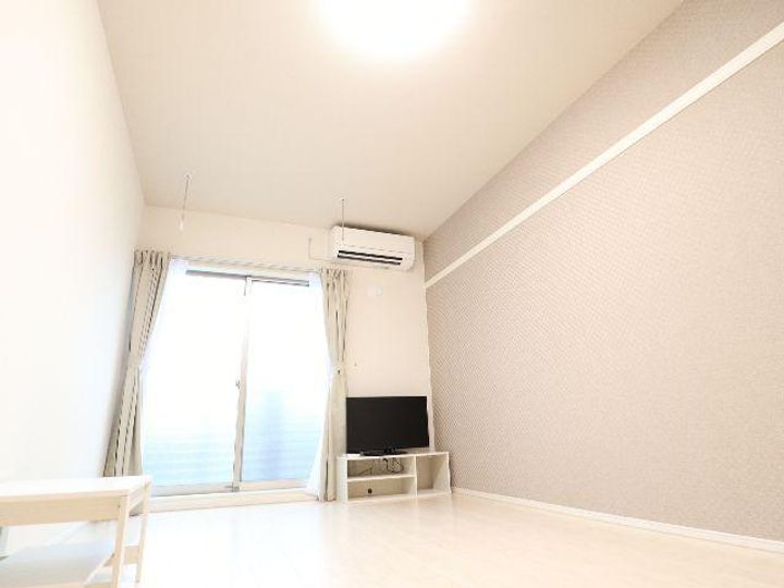 奈良県奈良市宝来4丁目(マンション)の賃貸物件の居間