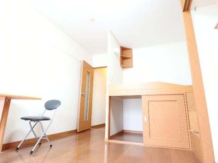奈良県奈良市中山町(アパート)の賃貸物件の居間