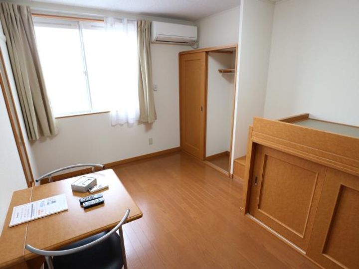 奈良県大和郡山市新町(アパート)の賃貸物件の居間