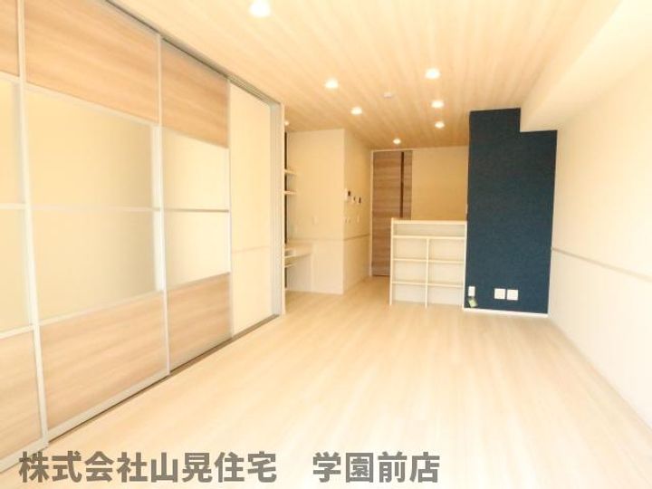 奈良県奈良市藤ノ木台1丁目(アパート)の賃貸物件の居間