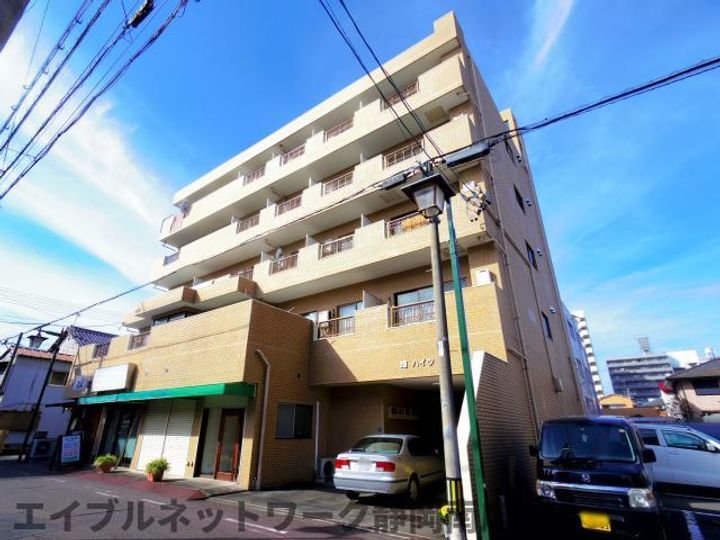 畑ハイツの外観