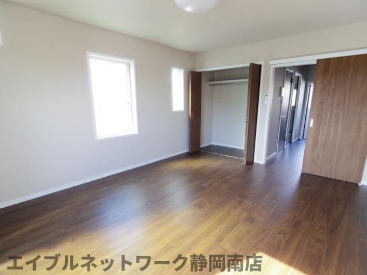 DOLCE(ドルチェ)301の居間