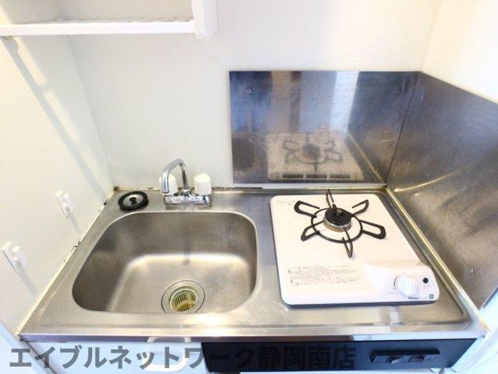 Sakura(サクラ)201のキッチン