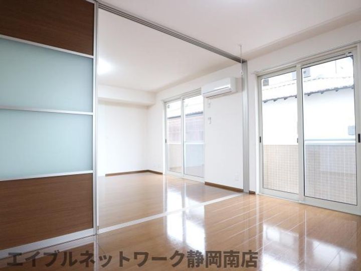 モンテセーイの居間