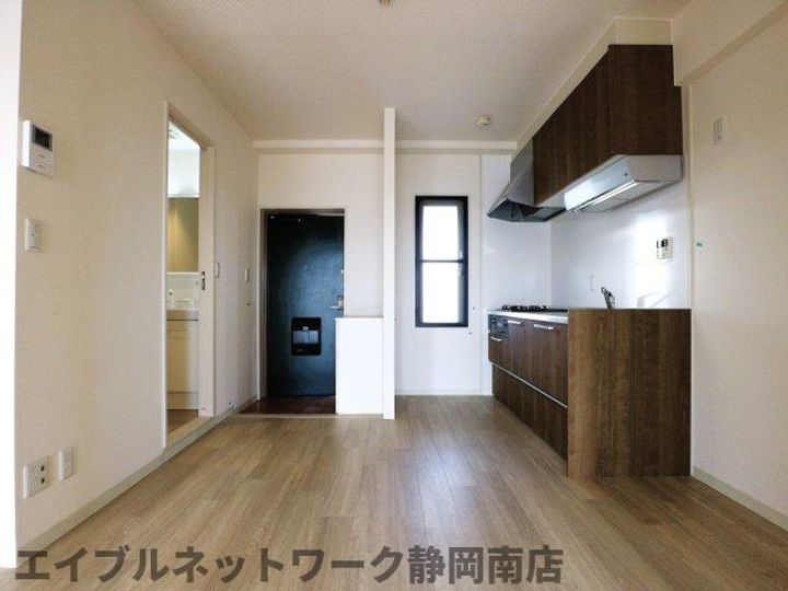 静岡県静岡市駿河区中田本町(マンション)の賃貸物件403のキッチン