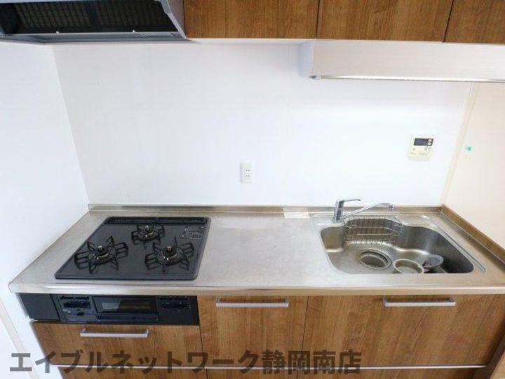 静岡県静岡市駿河区中田本町(マンション)の賃貸物件403のキッチン