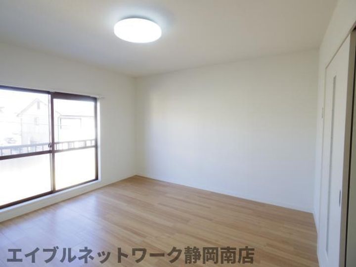 ニューハイツTOKAI202の内装