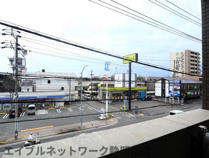 エミュアール301のその他画像