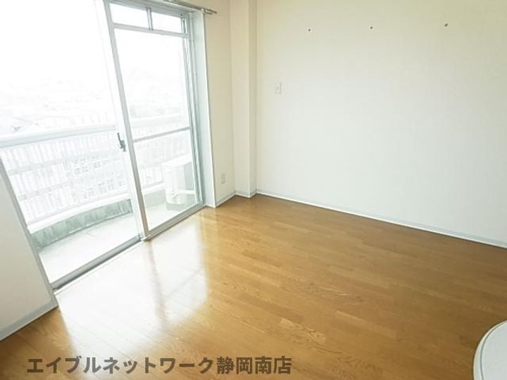 静清第3ハイツ601の居間