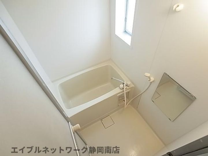 静清第3ハイツ601の風呂
