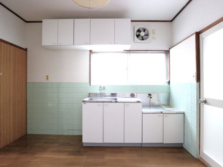 静岡県静岡市駿河区八幡5丁目(アパート)の賃貸物件105のキッチン