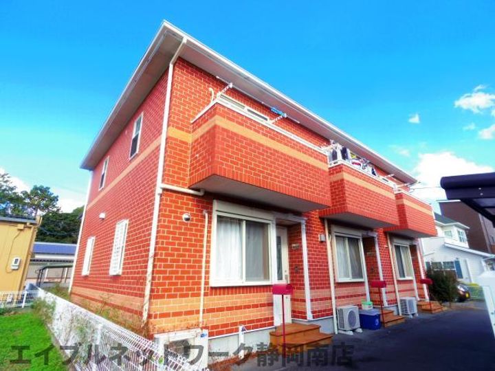 グランストークアルボルB103の外観