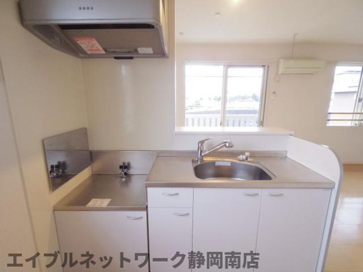 Heights110 Bのキッチン