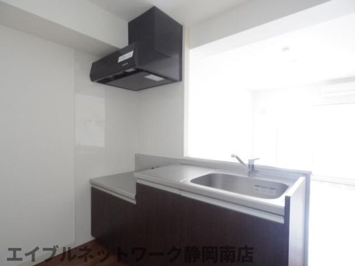静岡県藤枝市上青島(マンション)の賃貸物件301のキッチン