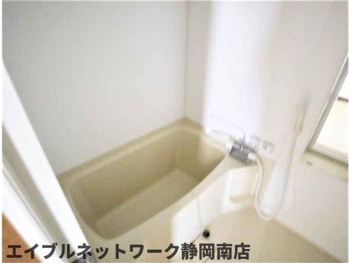トゥーレジュールEの風呂