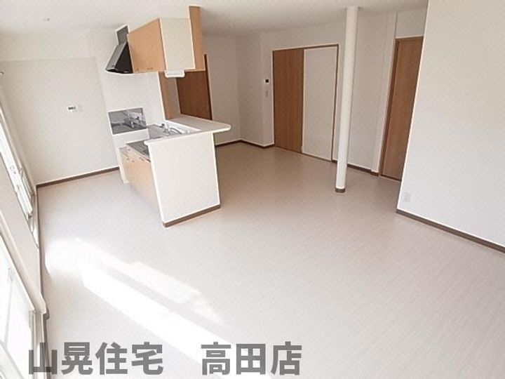 奈良県北葛城郡広陵町みささぎ台(アパート)の賃貸物件の居間