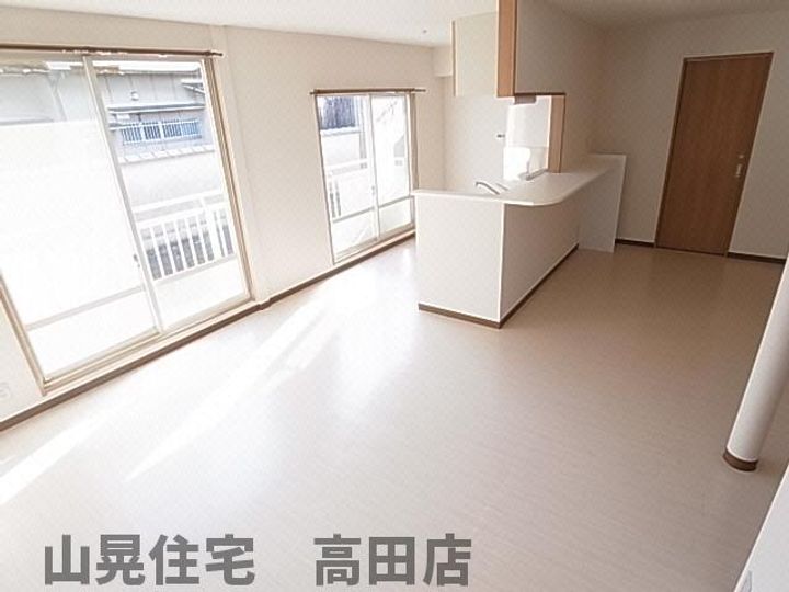 奈良県北葛城郡広陵町みささぎ台(アパート)の賃貸物件の居間