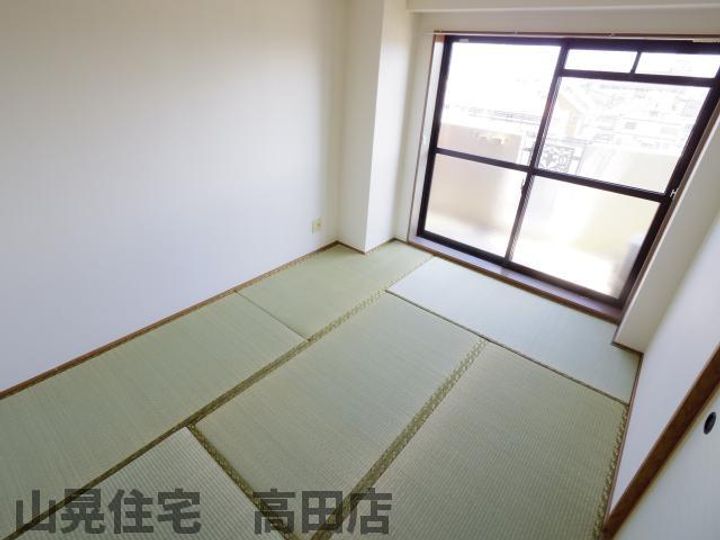 奈良県大和高田市神楽3丁目(マンション)の賃貸物件の内装