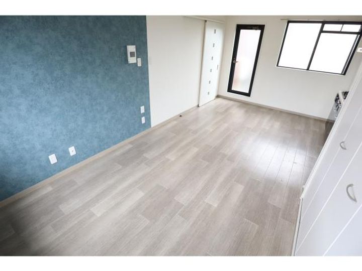 奈良県葛城市北花内(マンション)の賃貸物件205の居間