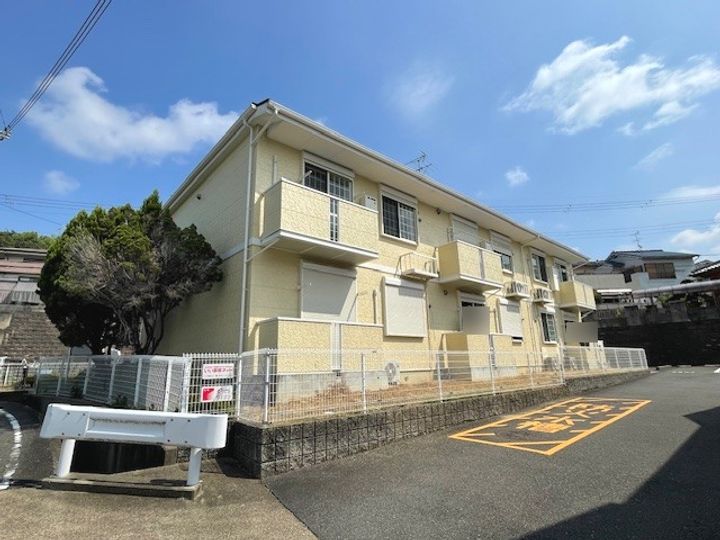 奈良県生駒郡平群町大字梨本(アパート)の賃貸物件の外観