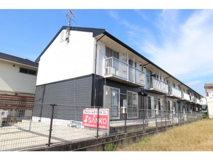 奈良県生駒郡斑鳩町目安北2丁目(アパート)の賃貸物件の外観