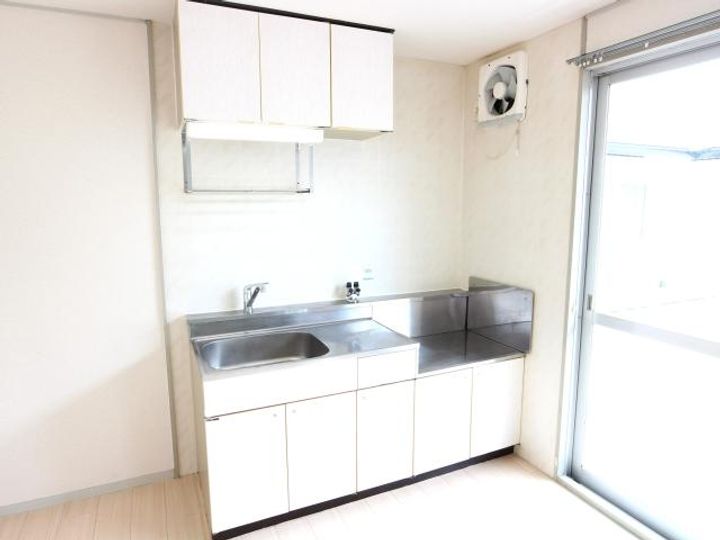 奈良県生駒郡斑鳩町目安北2丁目(アパート)の賃貸物件のキッチン