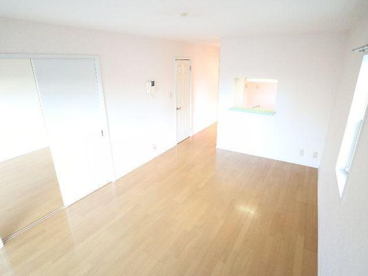 奈良県奈良市押熊町(アパート)の賃貸物件の居間