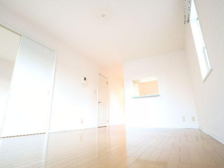 奈良県奈良市押熊町(アパート)の賃貸物件の居間