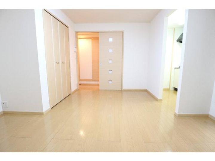 奈良県奈良市西大寺北町1丁目(マンション)の賃貸物件の居間