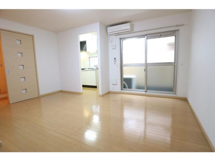 奈良県奈良市西大寺北町1丁目(マンション)の賃貸物件の居間