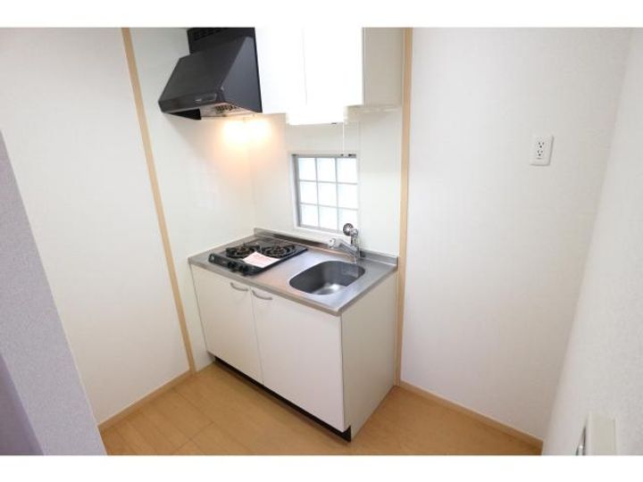 奈良県奈良市西大寺北町1丁目(マンション)の賃貸物件のキッチン