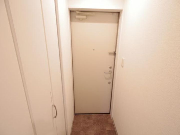 奈良県奈良市西大寺新町1丁目(アパート)の賃貸物件の玄関