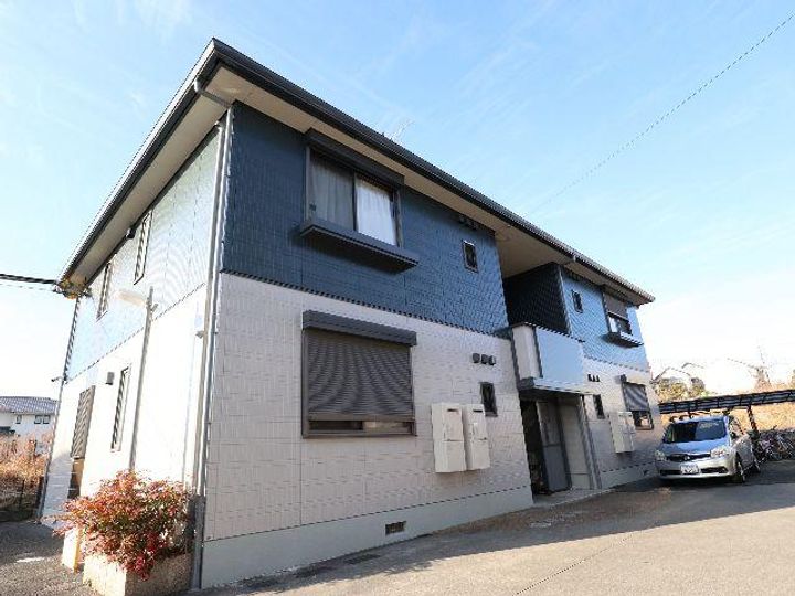 奈良県奈良市中山町(アパート)の賃貸物件の外観