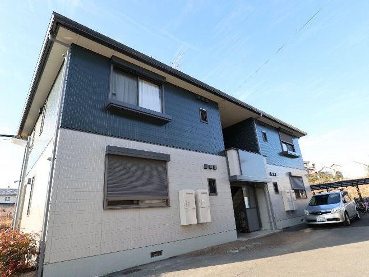 奈良県奈良市中山町(アパート)の賃貸物件の外観