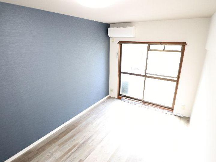 奈良県奈良市若葉台3丁目(マンション)の賃貸物件の居間