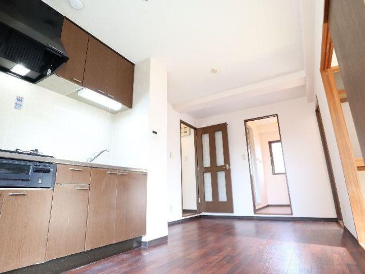 京都府相楽郡精華町光台6丁目(マンション)の賃貸物件の居間