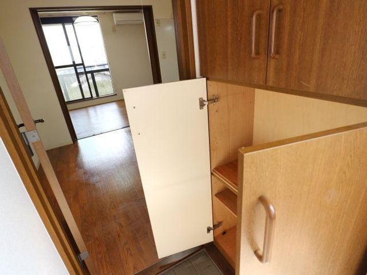 奈良県奈良市五条2丁目(アパート)の賃貸物件の玄関