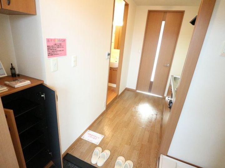 奈良県奈良市五条2丁目(マンション)の賃貸物件の玄関