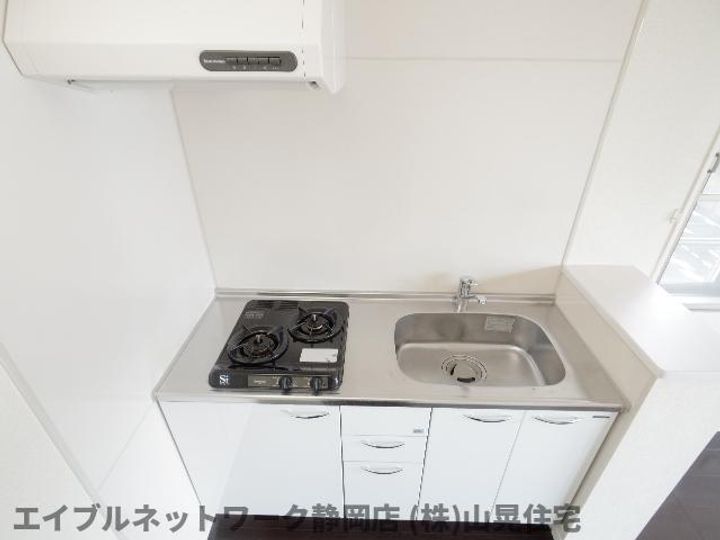 静岡県静岡市葵区東町(マンション)の賃貸物件のキッチン
