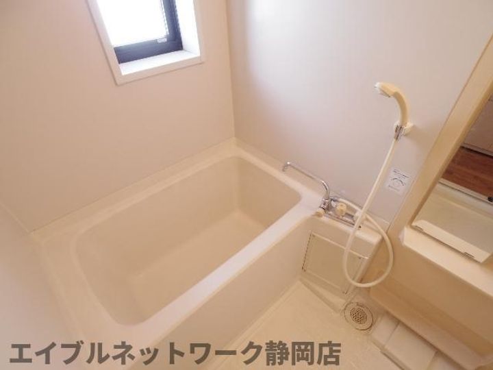 静岡県静岡市葵区安東3丁目(アパート)の賃貸物件の風呂