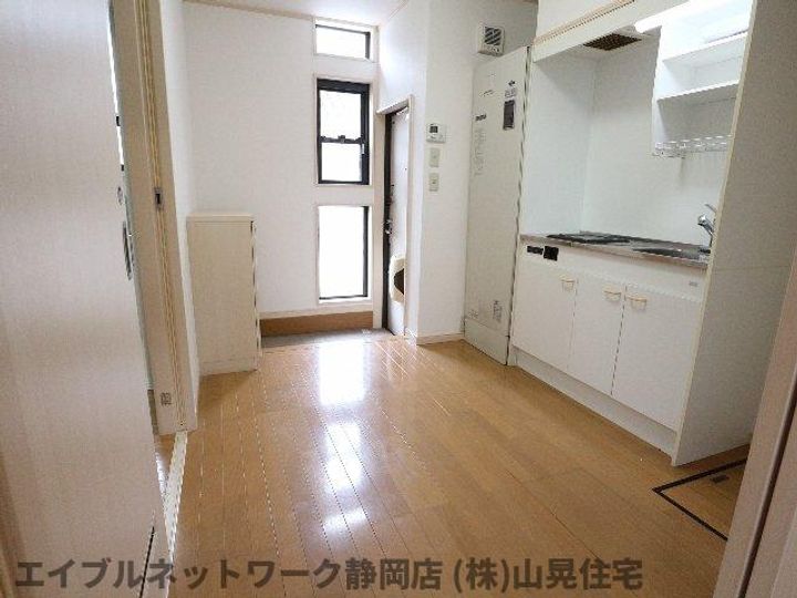 静岡県静岡市葵区大岩4丁目(アパート)の賃貸物件のキッチン