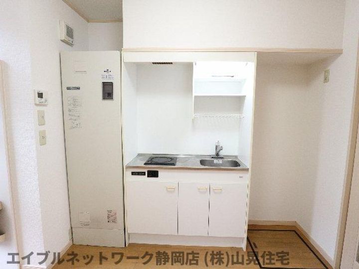 静岡県静岡市葵区大岩4丁目(アパート)の賃貸物件のキッチン