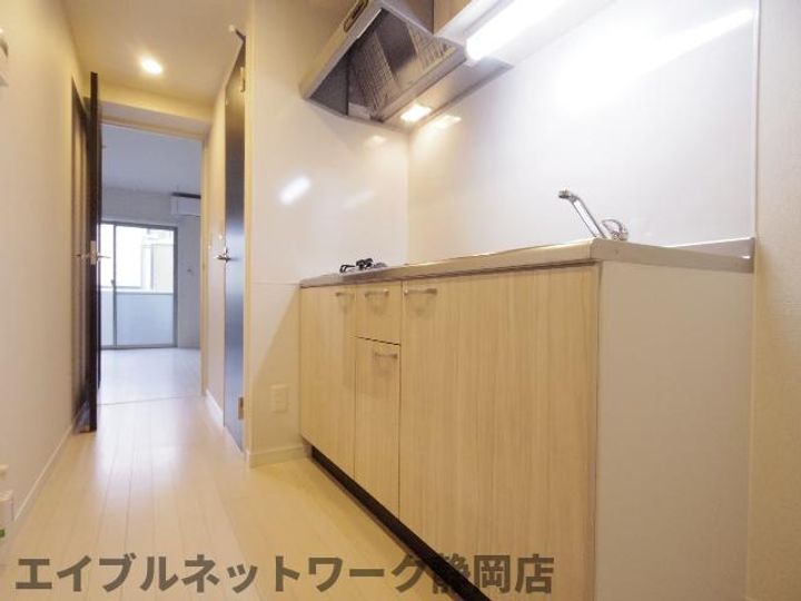 静岡県静岡市葵区音羽町(マンション)の賃貸物件のキッチン