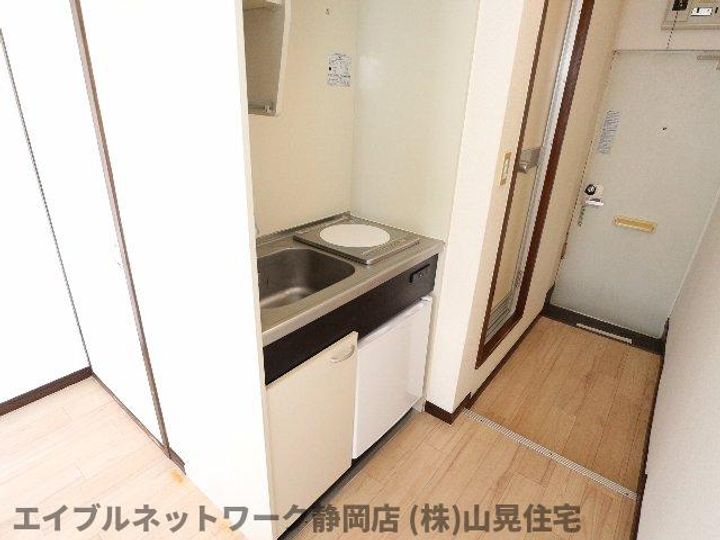 静岡県静岡市葵区音羽町(アパート)の賃貸物件のキッチン