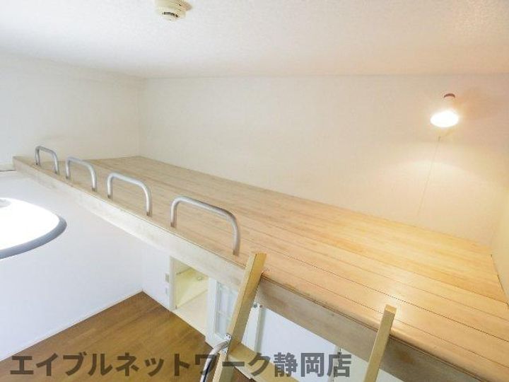 静岡県静岡市葵区籠上(アパート)の賃貸物件の内装