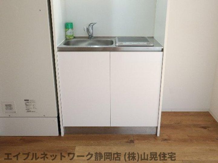 静岡県静岡市葵区住吉町2丁目(マンション)の賃貸物件のキッチン