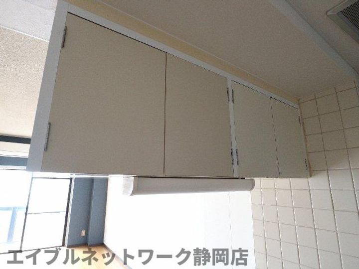 静岡県静岡市葵区鷹匠2丁目(マンション)の賃貸物件のキッチン
