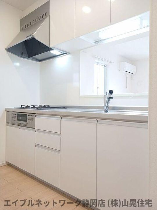 静岡県静岡市葵区建穂2丁目(アパート)の賃貸物件のキッチン
