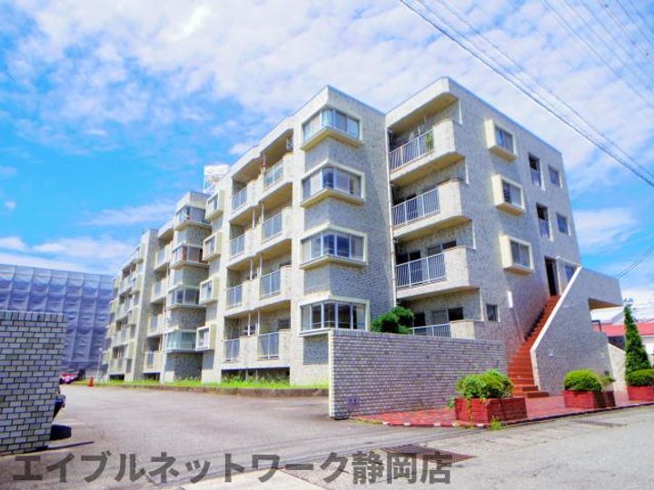 静岡県静岡市葵区辰起町(マンション)の賃貸物件の外観