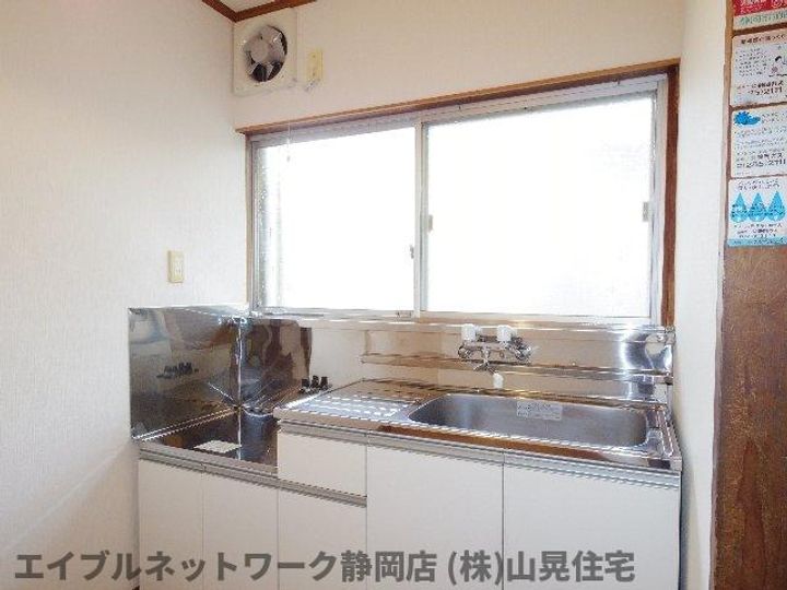 静岡県静岡市葵区田町6丁目(アパート)の賃貸物件のキッチン
